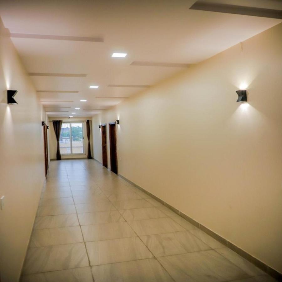 布什格尔 普什卡科马尔旅馆酒店 外观 照片