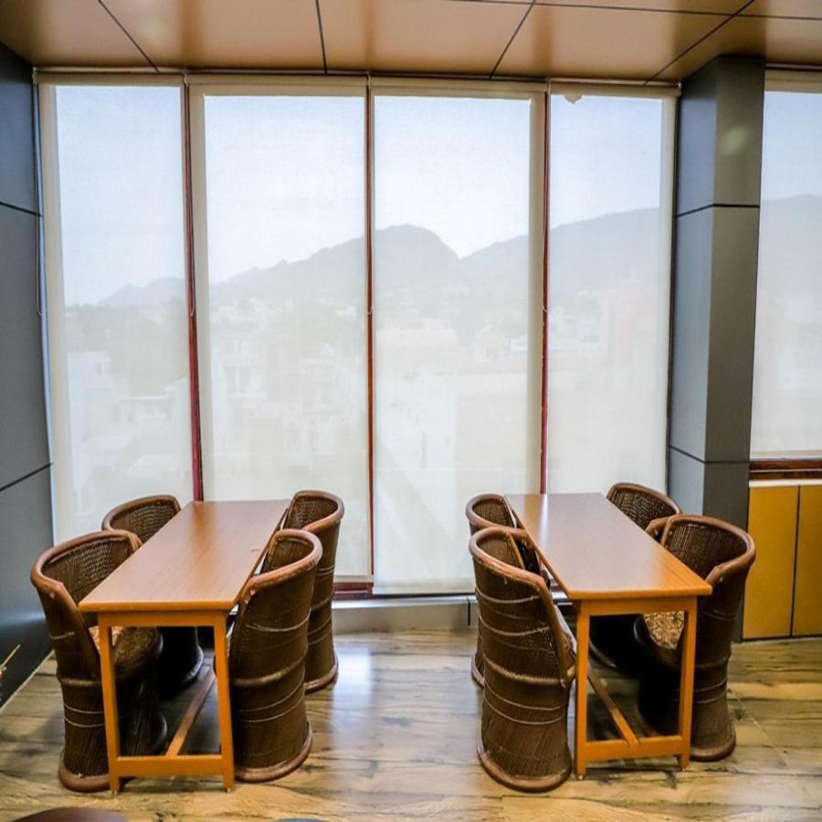 布什格尔 普什卡科马尔旅馆酒店 外观 照片